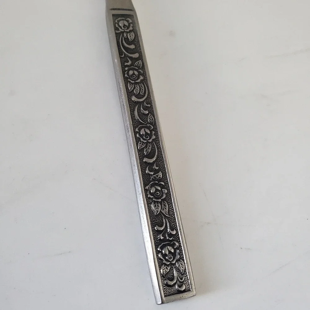 Nasco Stainless Japan Dinner Knife Vintage Floral Rose Blackened Handle Serrated